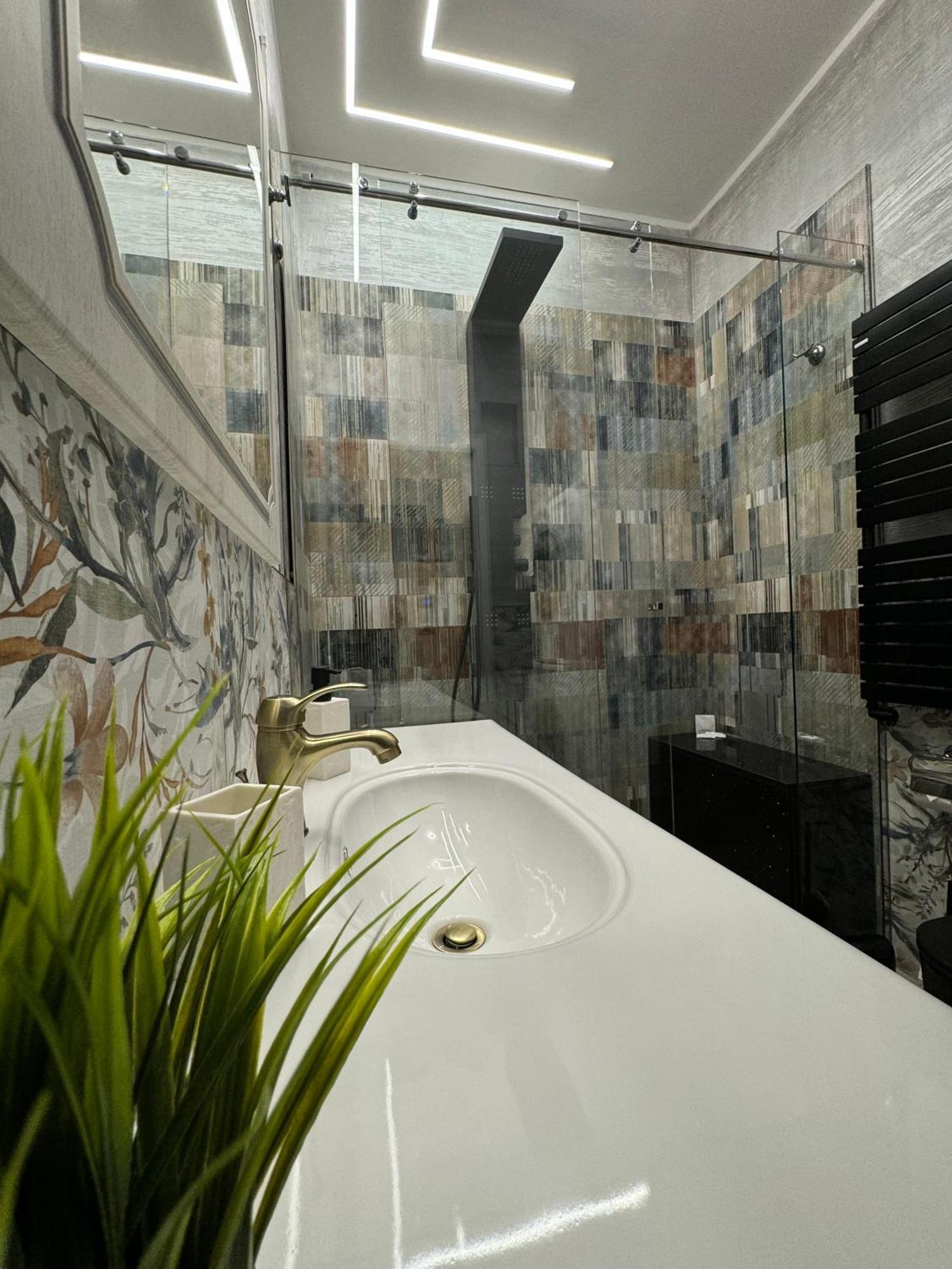 - Living Apartment